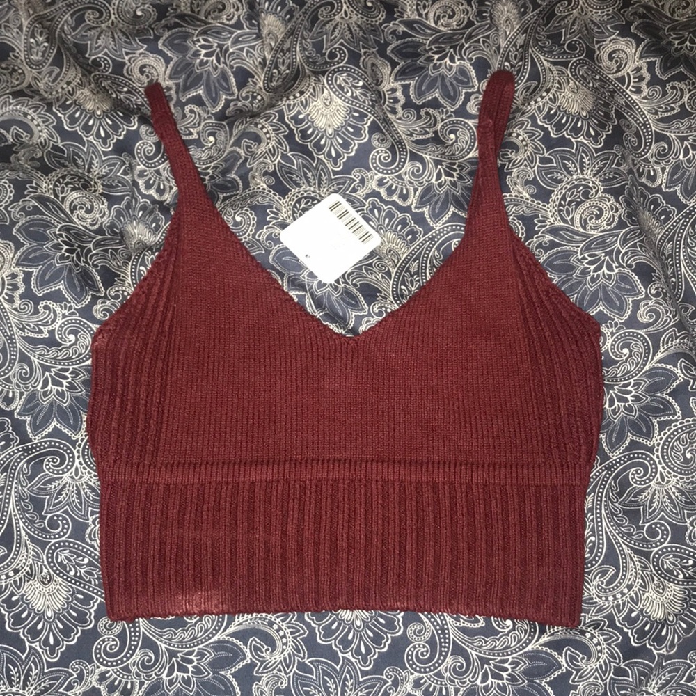🔥🔥maroon sweater crop top